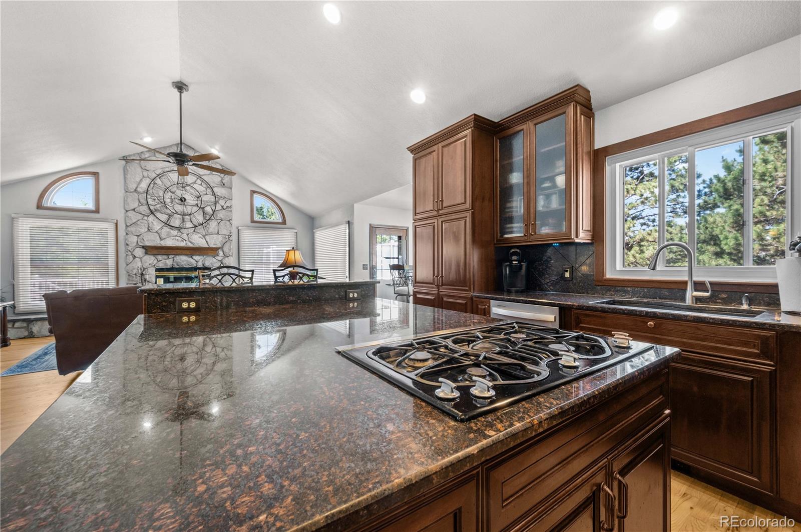17815 Saddlewood