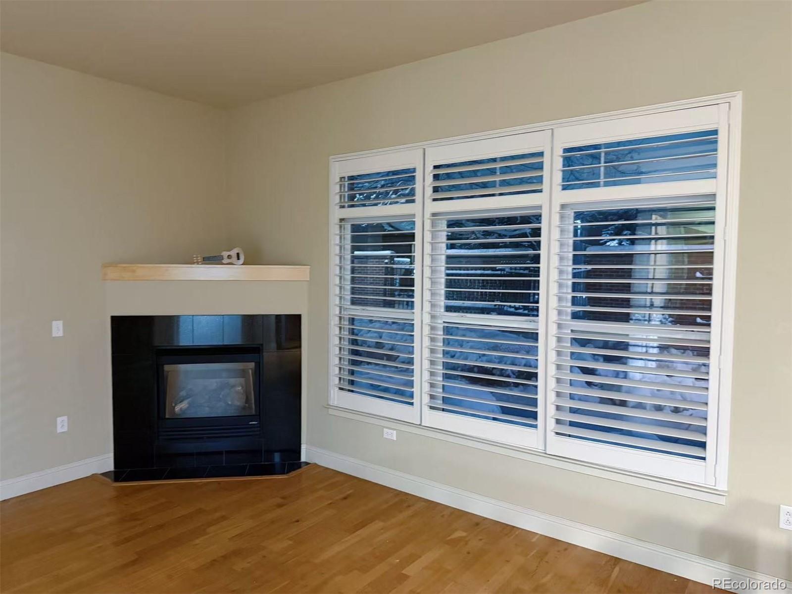 5401 S Park Terrace Avenue 105C