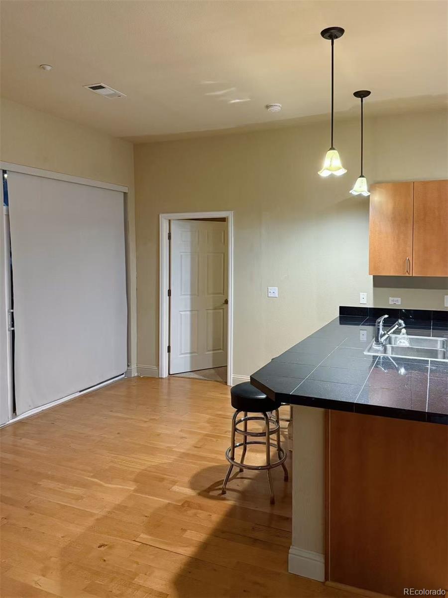 5401 S Park Terrace Avenue 105C