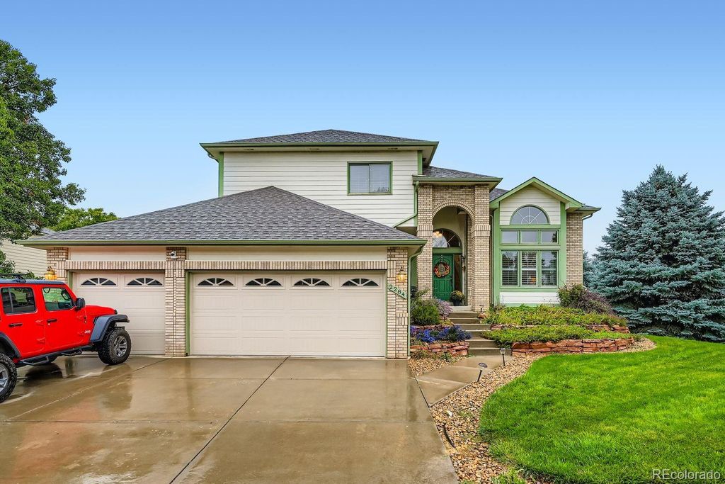 Photo of 2284 Indian Peaks Circle, Longmont, CO 80504 (MLS # 1947400)
