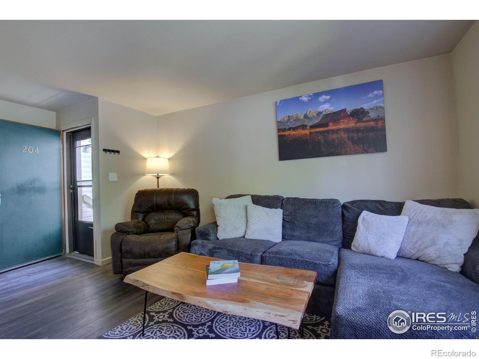 1705 Heatheridge Road #M-204