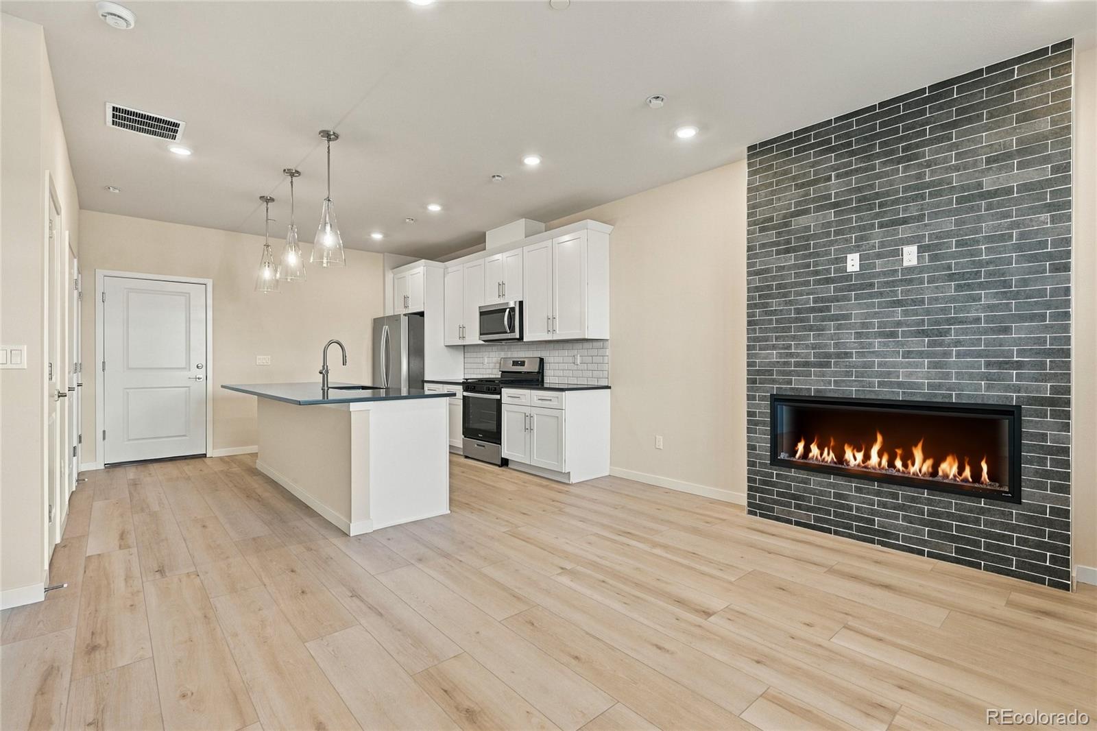 3370 W 87th Avenue