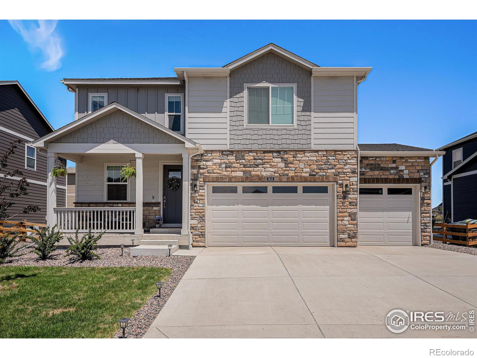 7415 E 158th Place