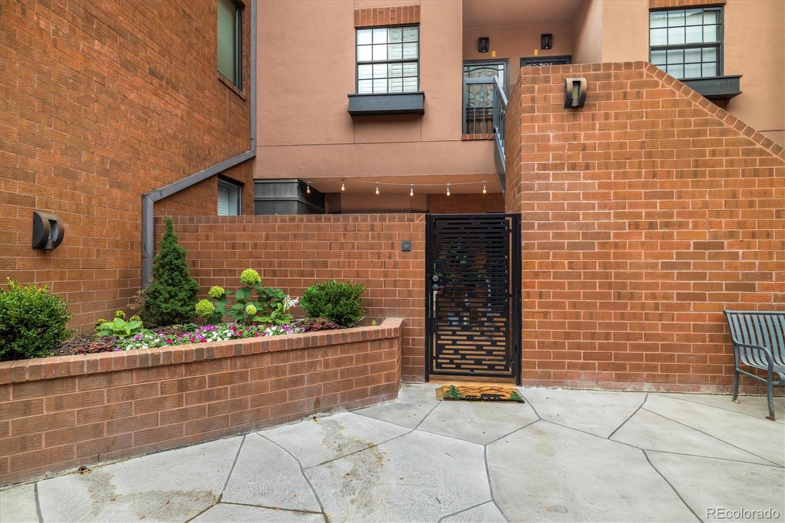 1512 Larimer Street 10