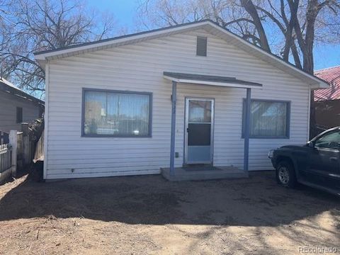 922 8th Street Alamosa CO 81101