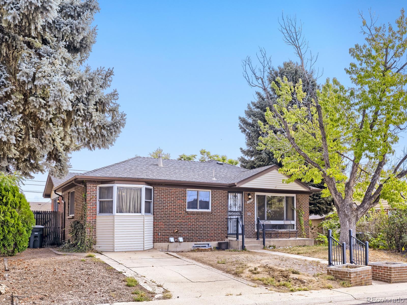 10670 Rosalie Drive