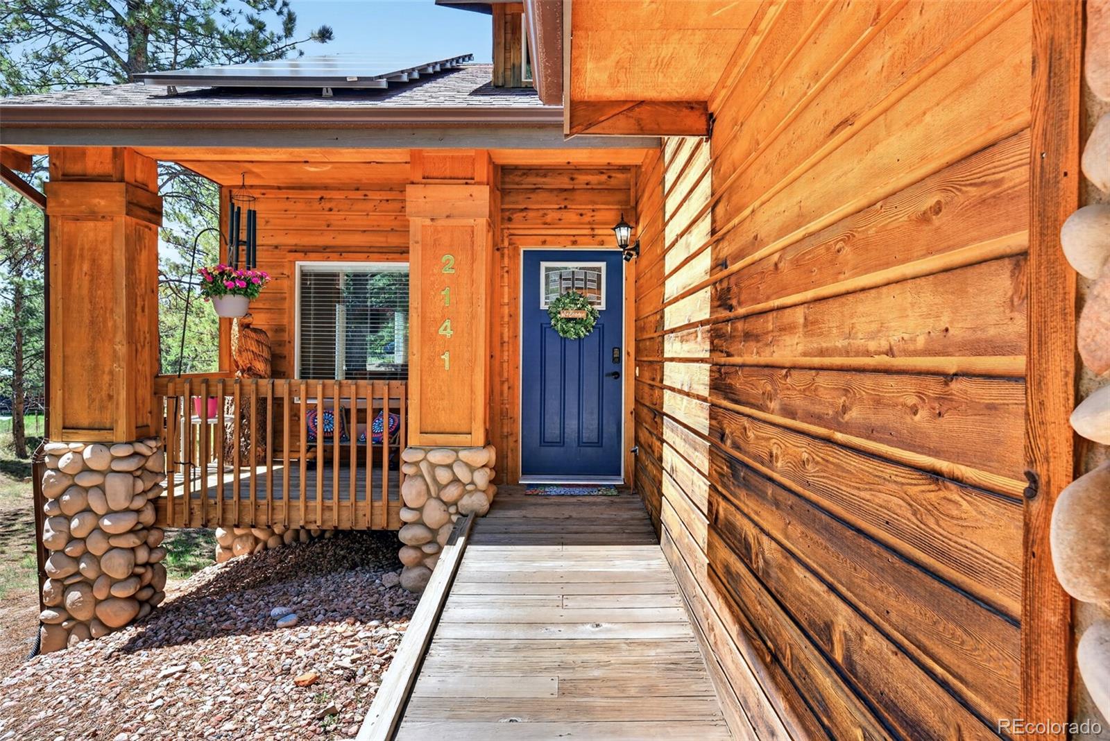 2141 Valley View Drive