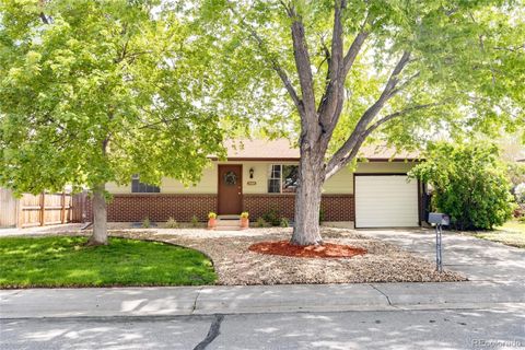 1566 S Field Court, Lakewood, CO 80232 - #: 2566935