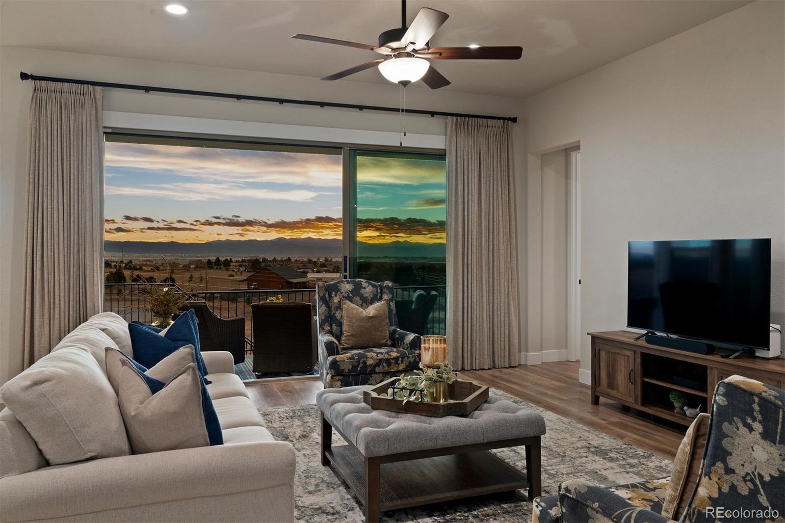 8749 S Quatar Street