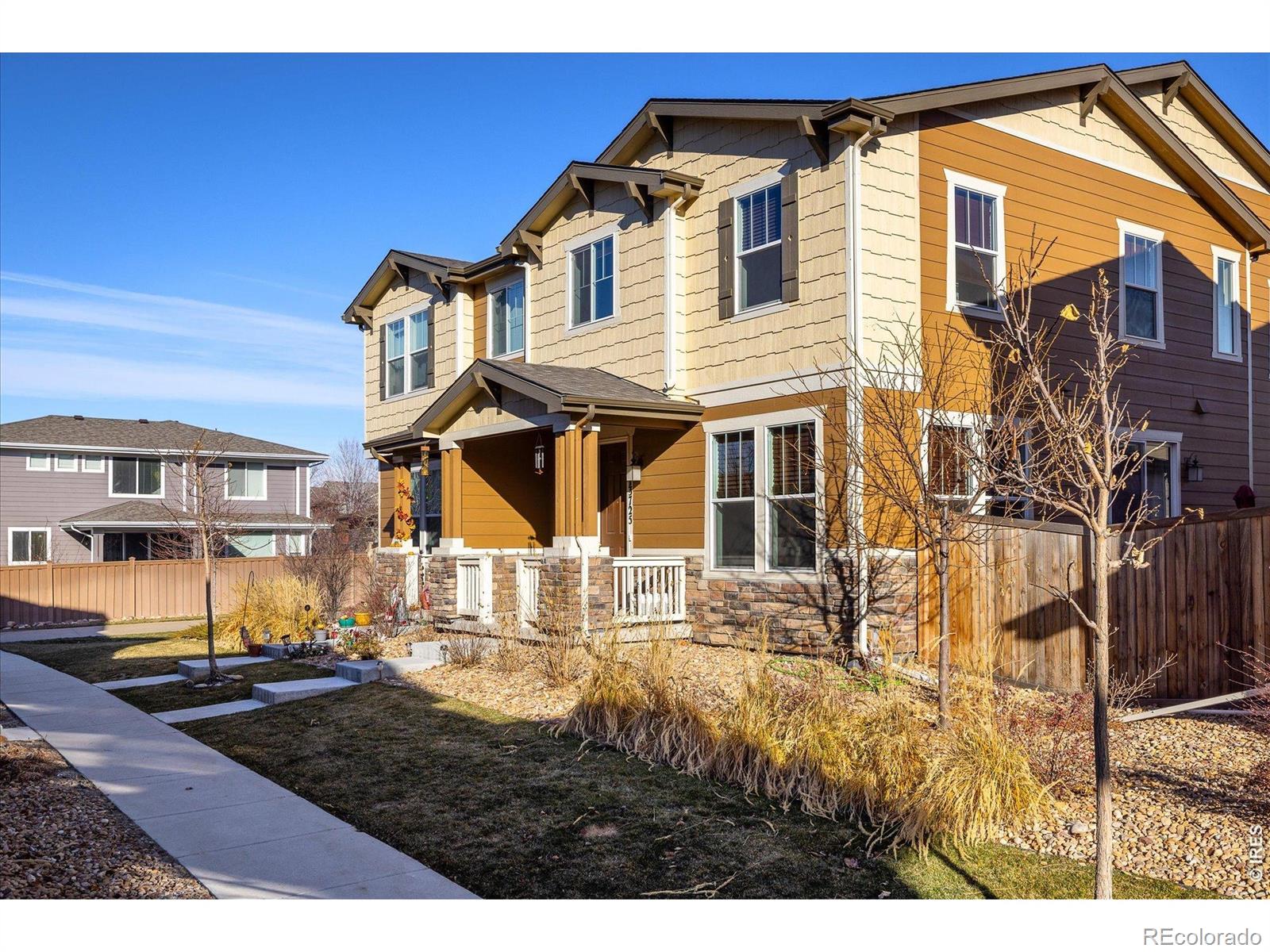 13725 Ash Circle
