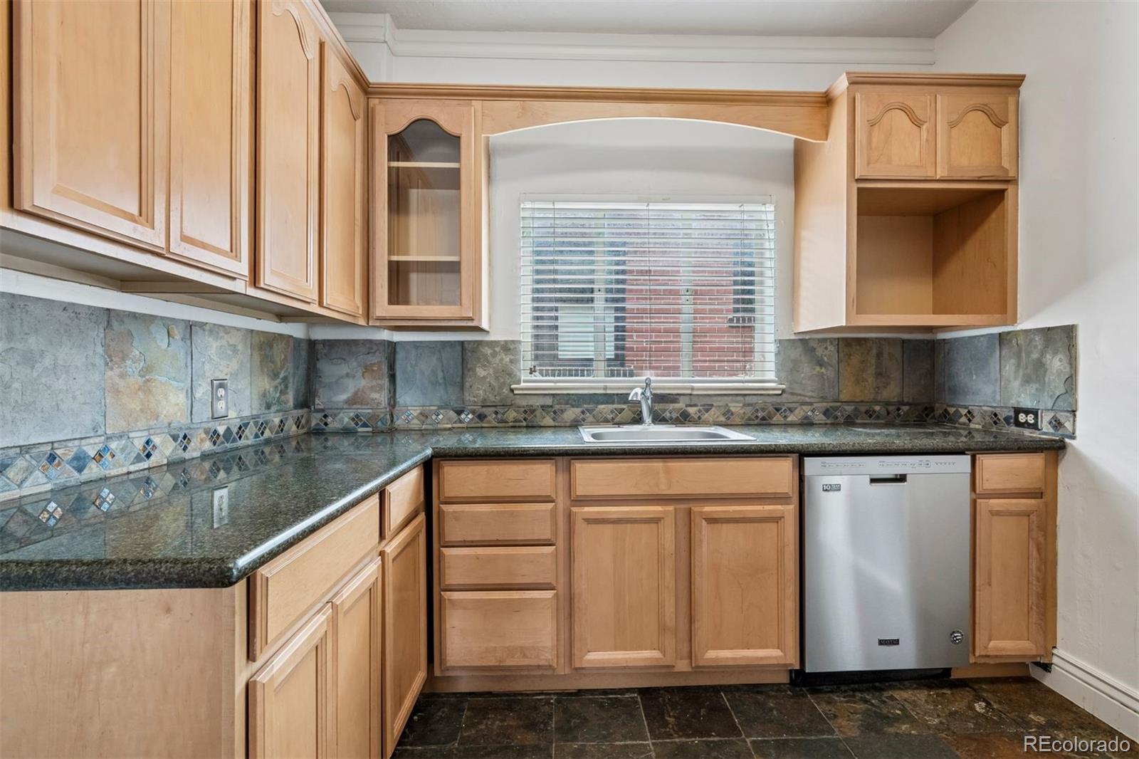 533 S Emerson Street, Denver, CO, 80209 2 533 S Emerson Street