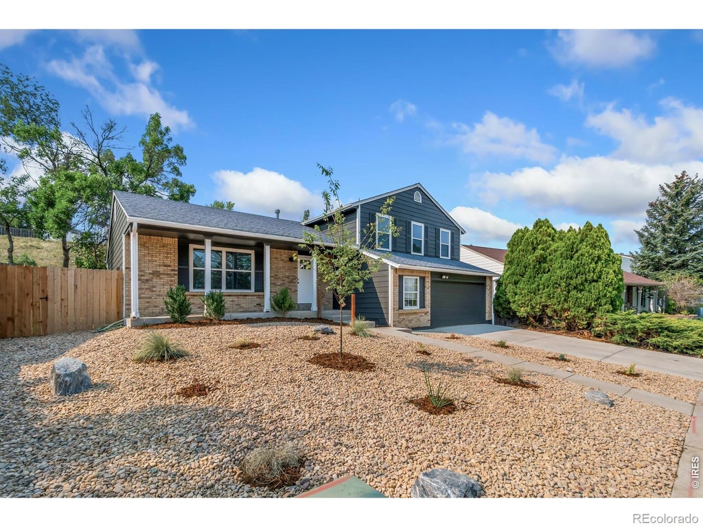 Photo of 3174 W 11th Ave Dr, Broomfield, CO 80020 (MLS # IR1063054)