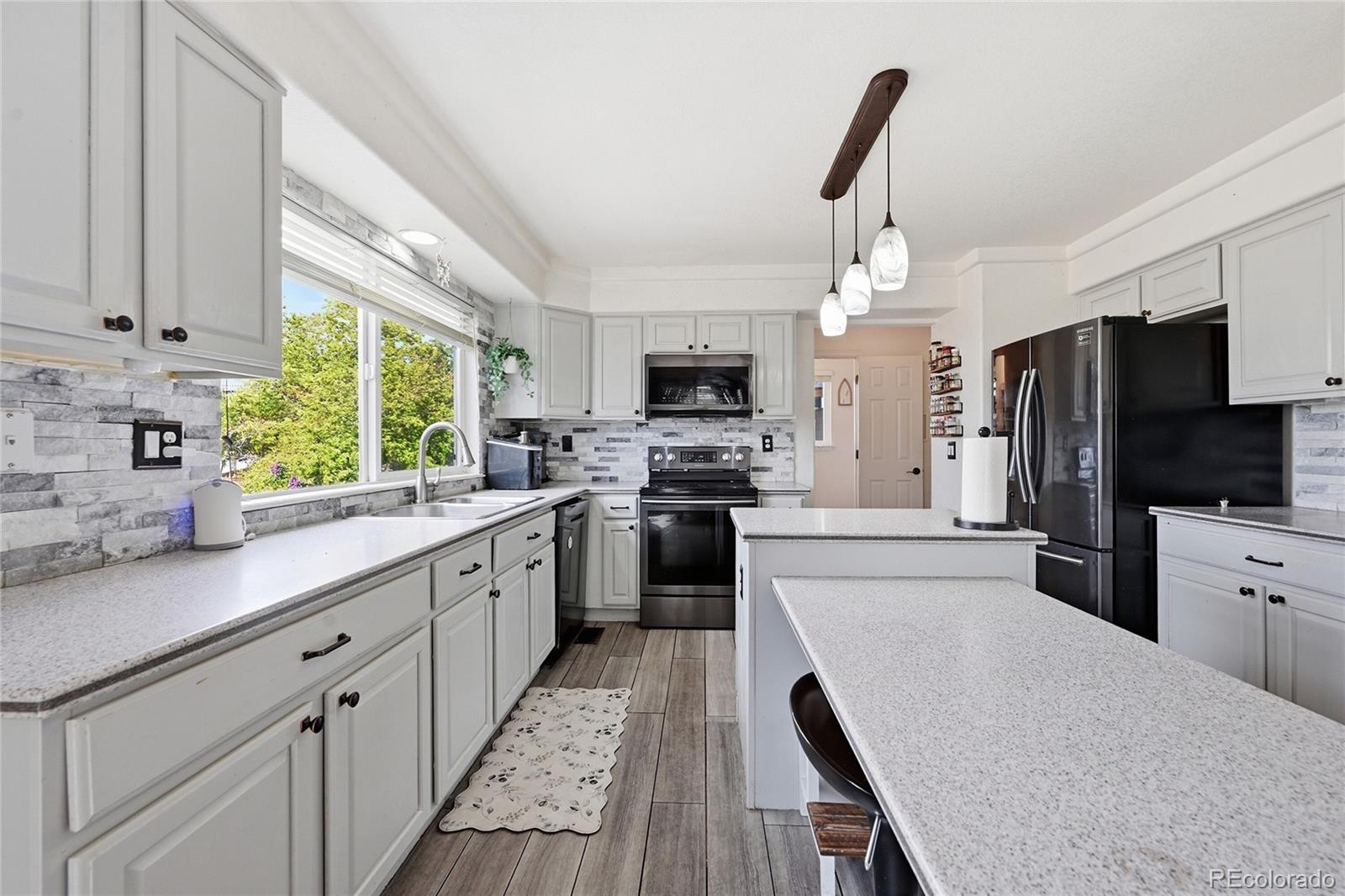 4335 Lyndenwood Point