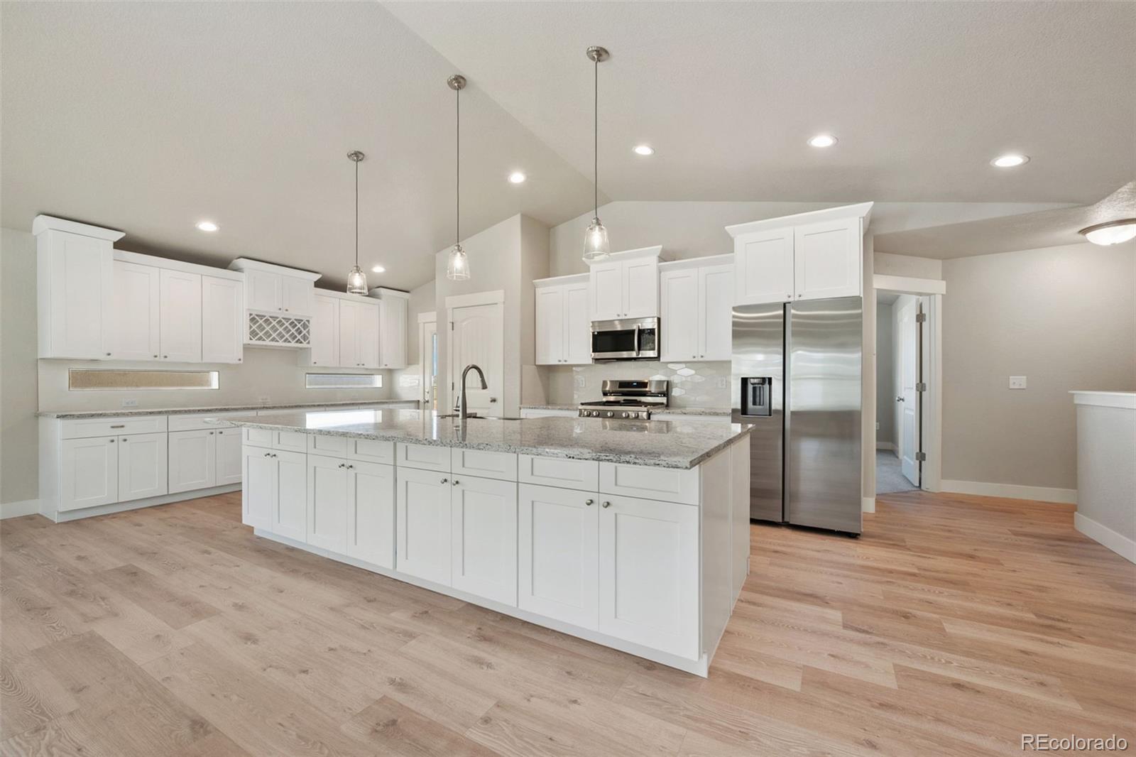 9048 Harlequin Circle