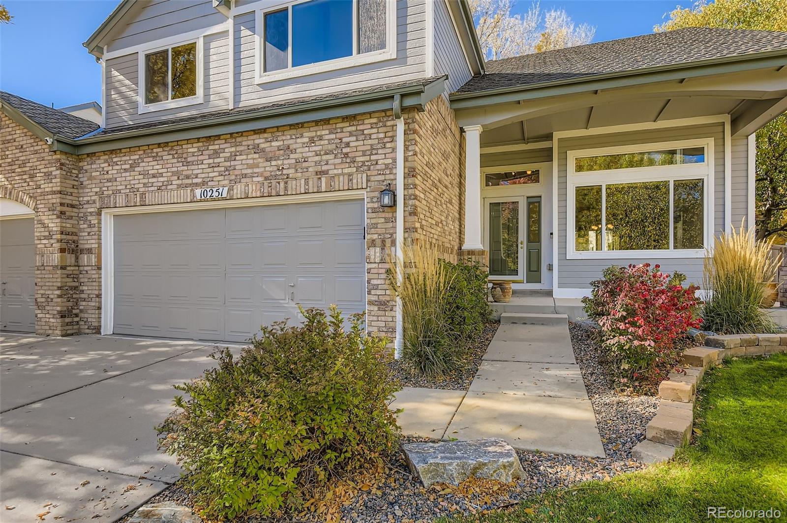 10251 Hedge Lane