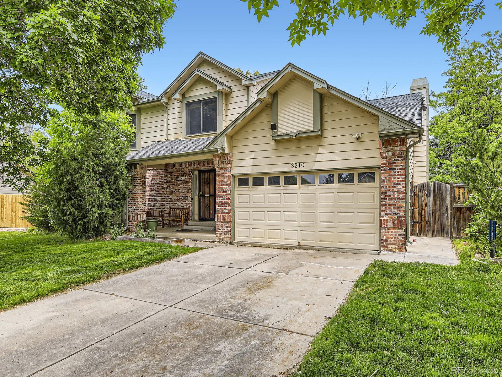 3210 S Espana Circle