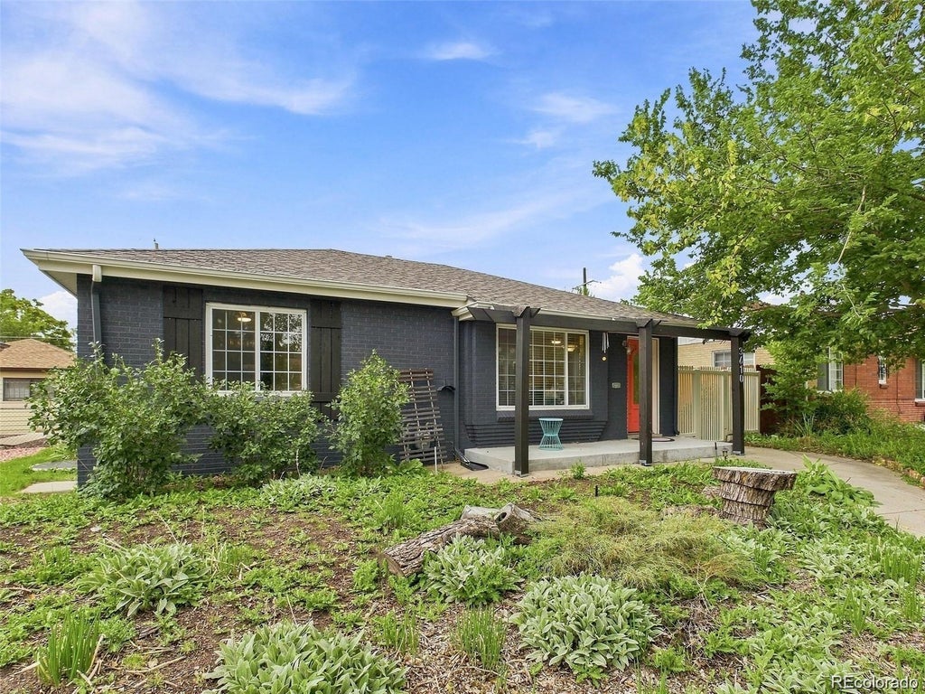 Photo of 3610 Olive Street, Denver, CO 80207 (MLS # 9729199)