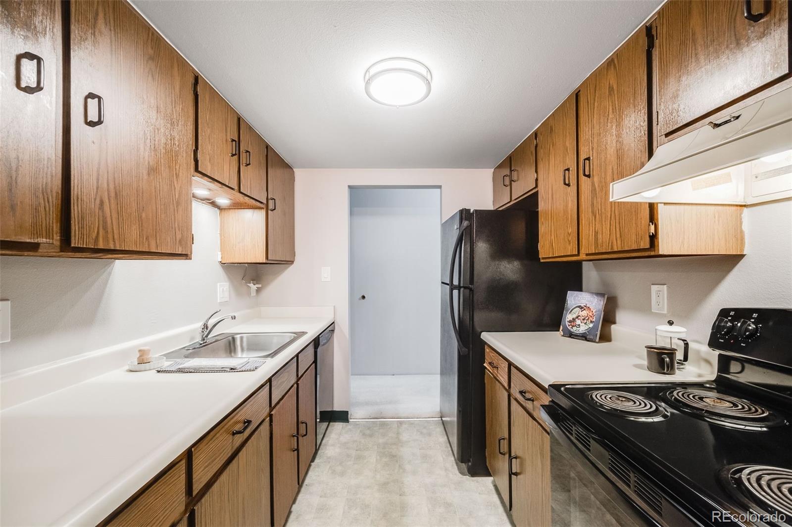 7770 W 38th Avenue 207, Wheat Ridge, CO, 80033 4 7770 W 38th Avenue 207