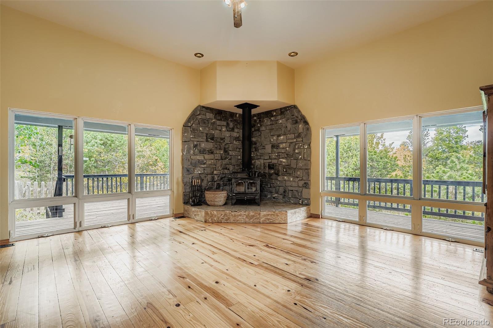 1027 Karlann Drive