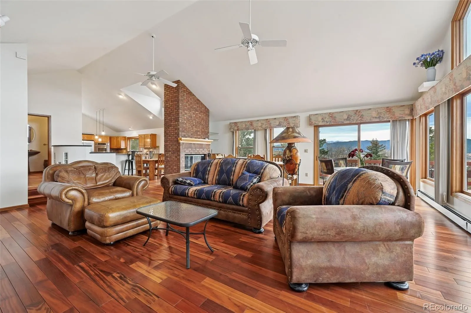 Monument, Colorado 80132, United States, 4 Bedrooms Bedrooms, ,3 BathroomsBathrooms,Residential,Active,244917