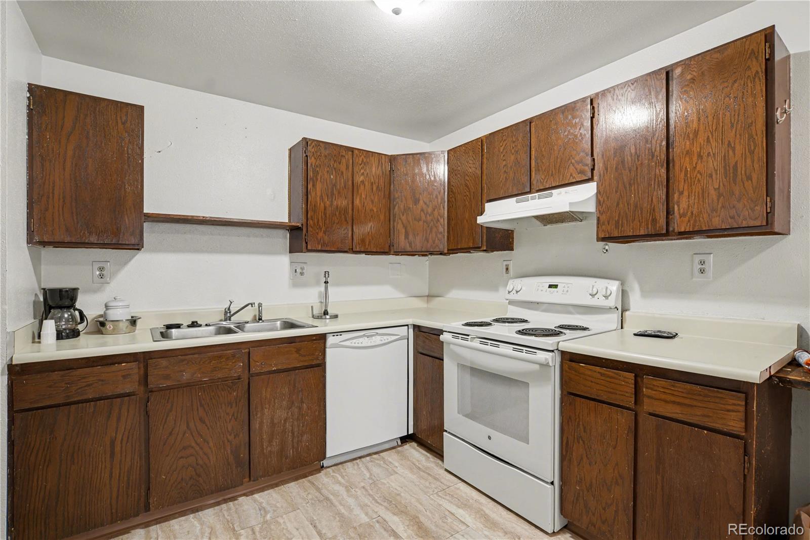 6030 Yarrow St Street