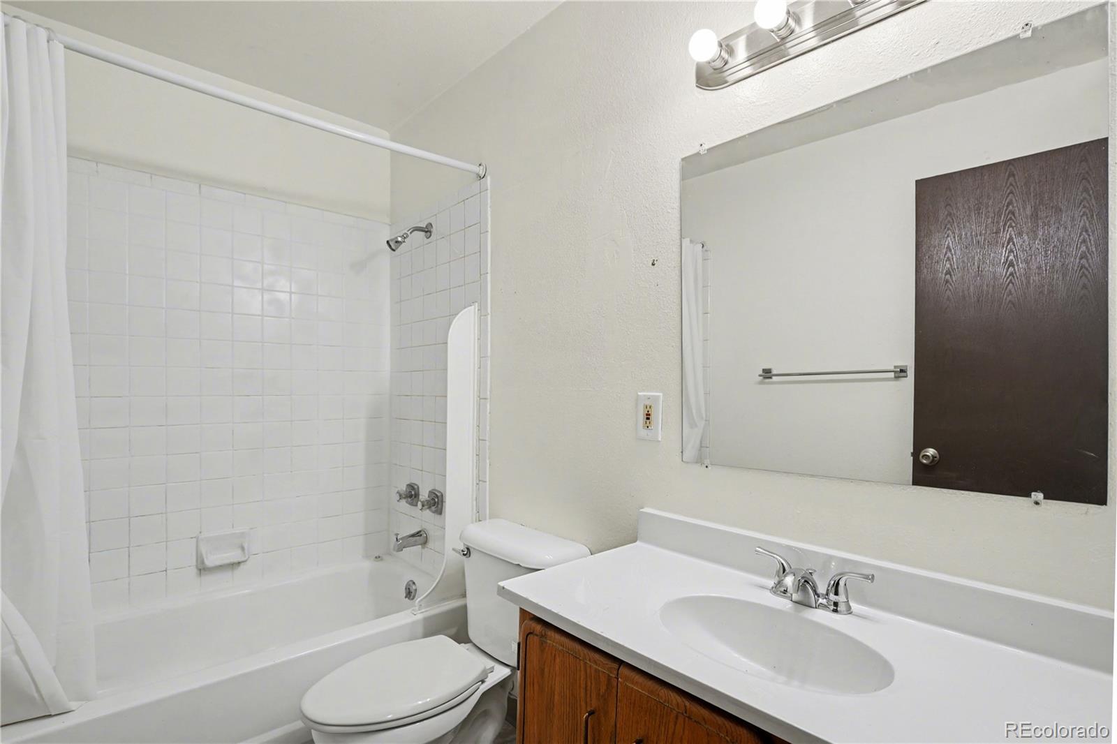 6030 Yarrow St Street