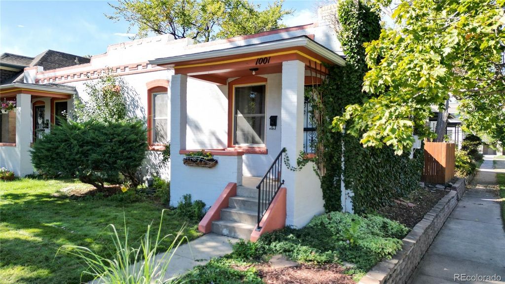 Photo of 1001 S Pennsylvania Street, Denver, CO 80209 (MLS # 5643184)