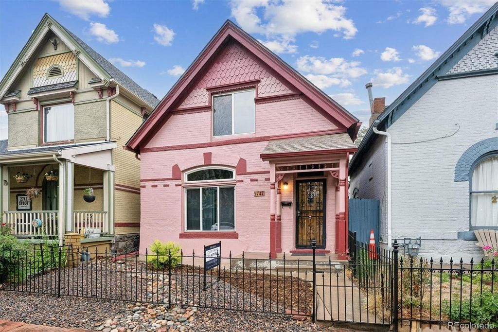 Photo of 2747 Stout Street, Denver, CO 80205 (MLS # 5171039)