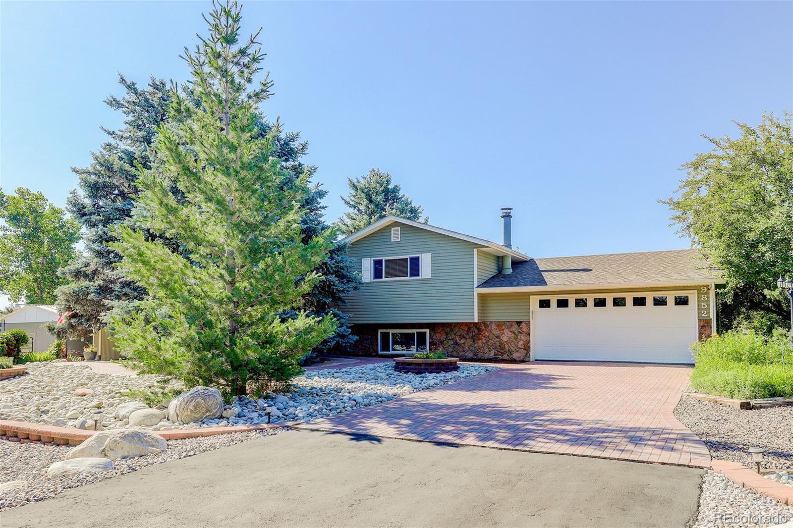 9852 Zephyr Drive, Broomfield, CO, 80021 3 9852 Zephyr Drive