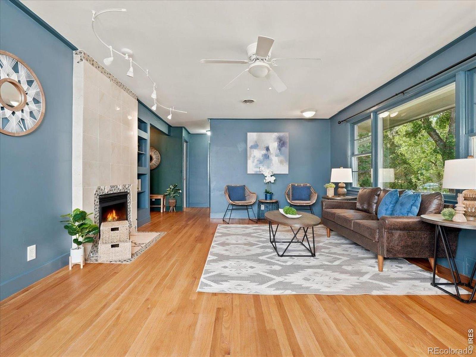 835 W 5th Street