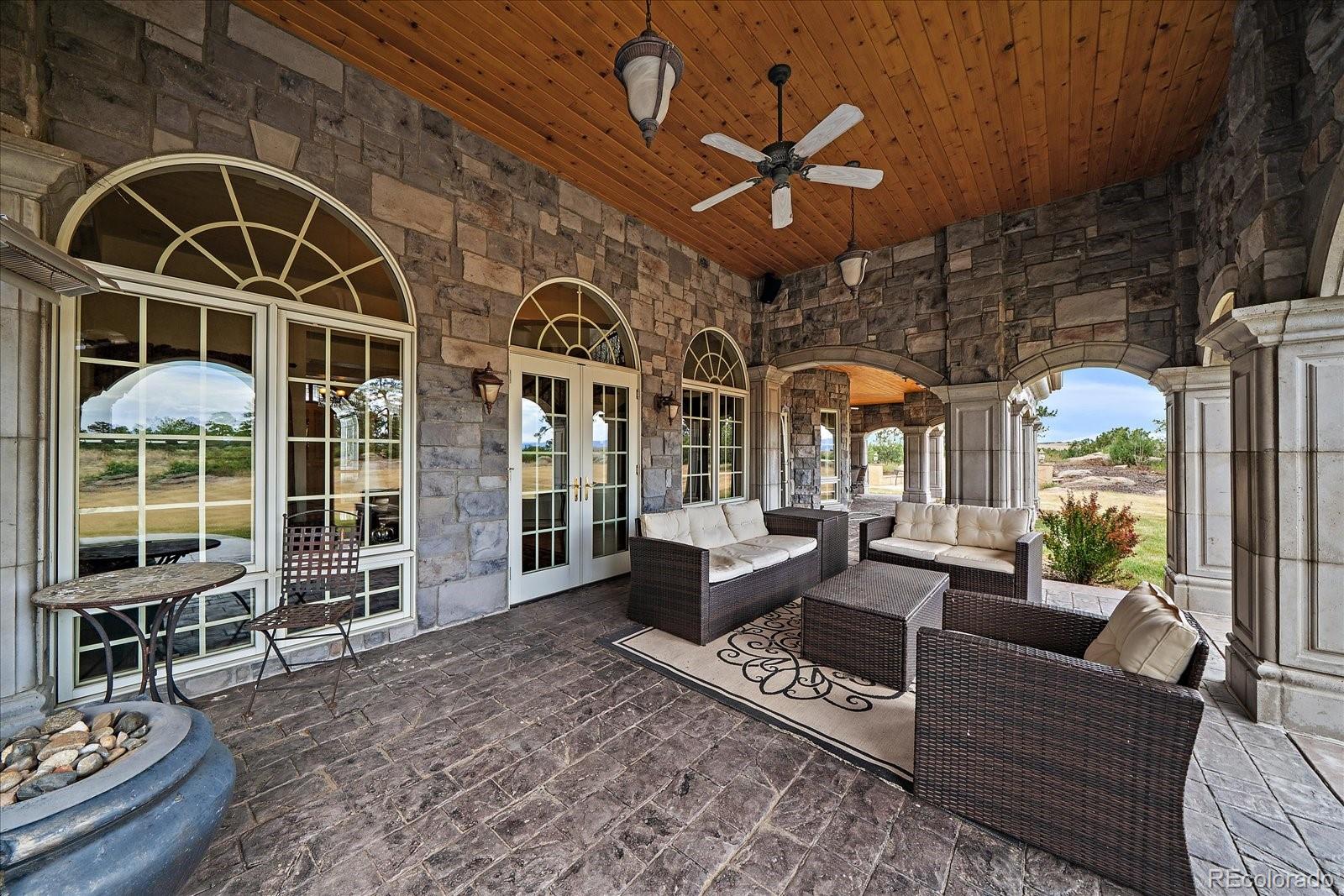 1175 Castle Pointe Drive