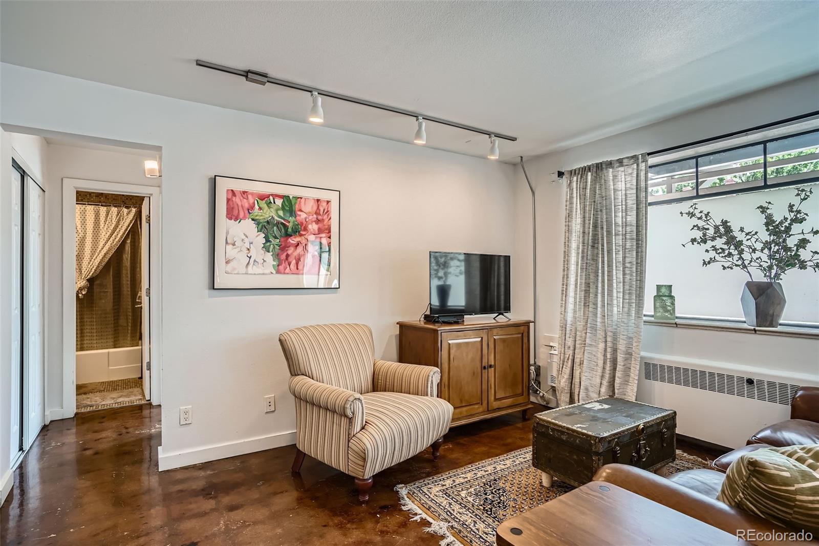 500 E 11th Avenue 205