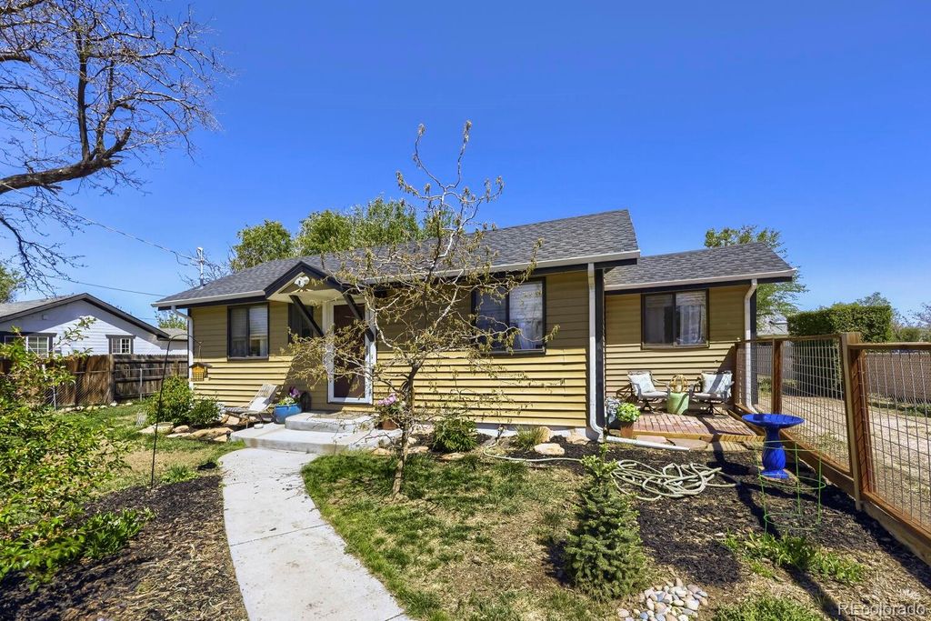 Photo of 4495 W Tennessee Avenue, Denver, CO 80219 (MLS # 8317533)