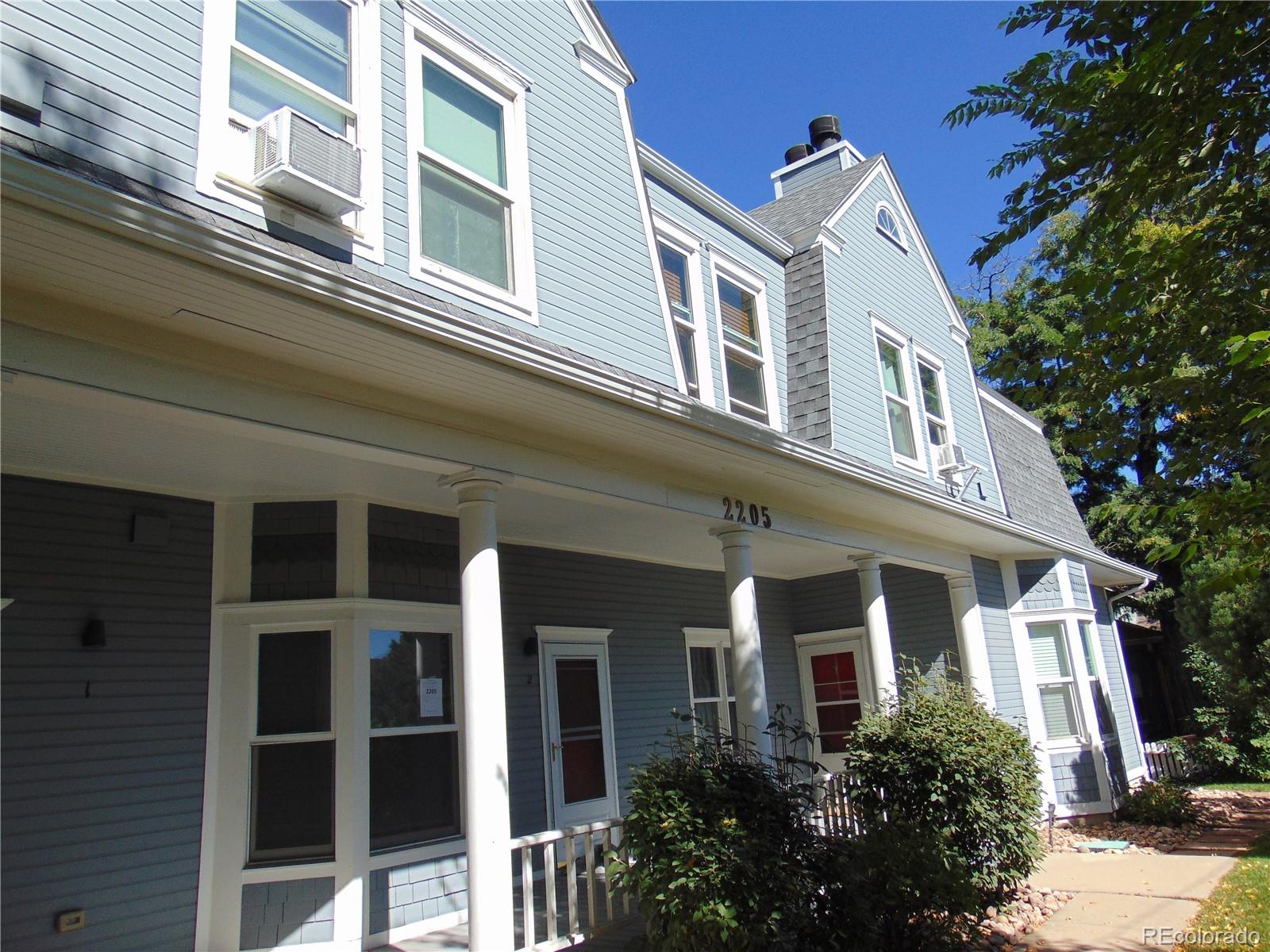 2205 Arapahoe Avenue 3