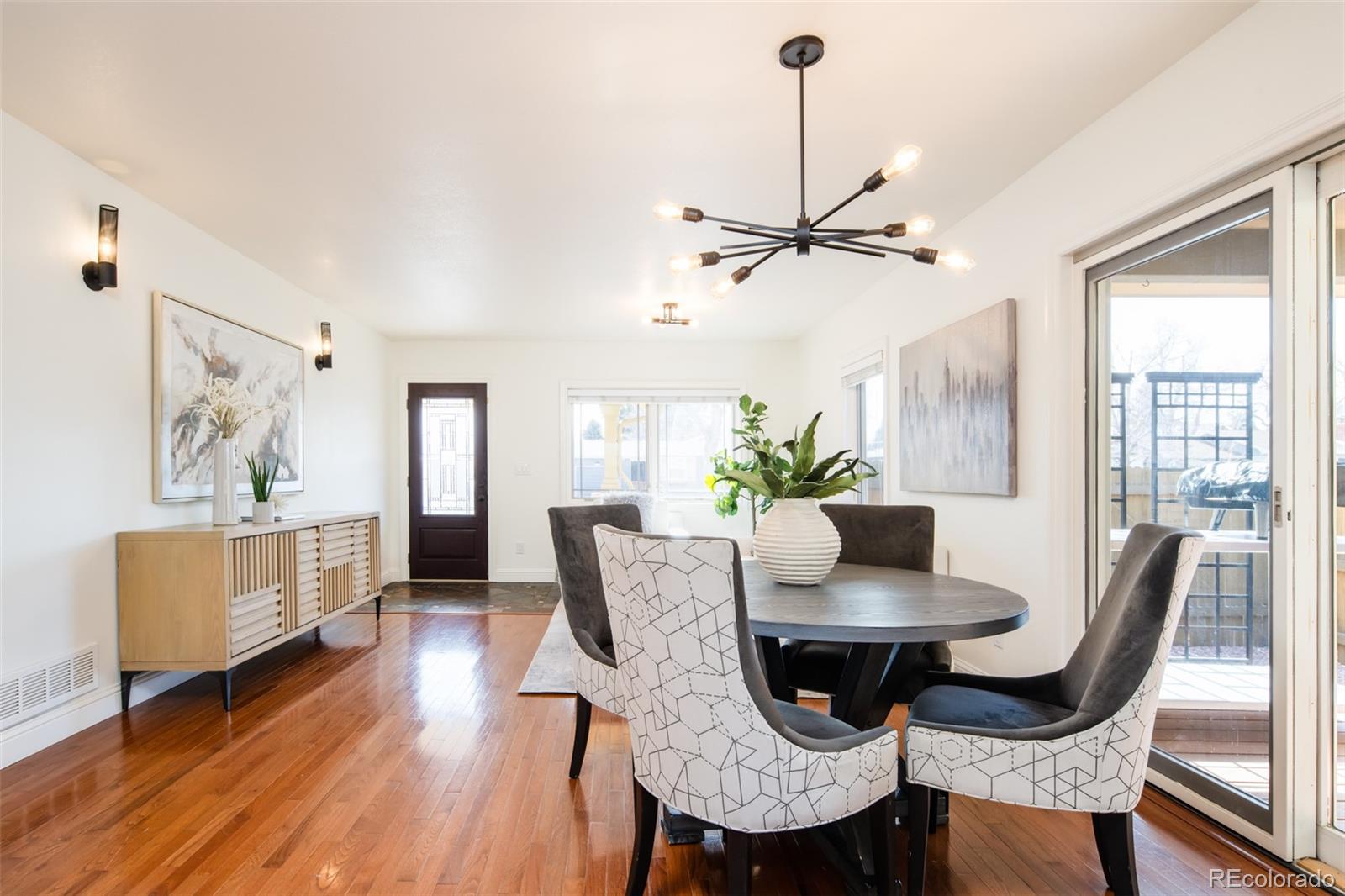 2273 W Parkhill Avenue