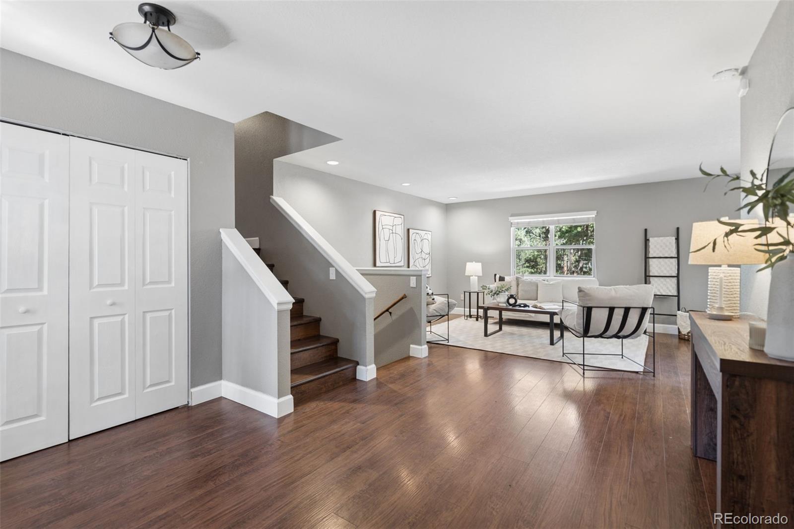 17950 New London Road