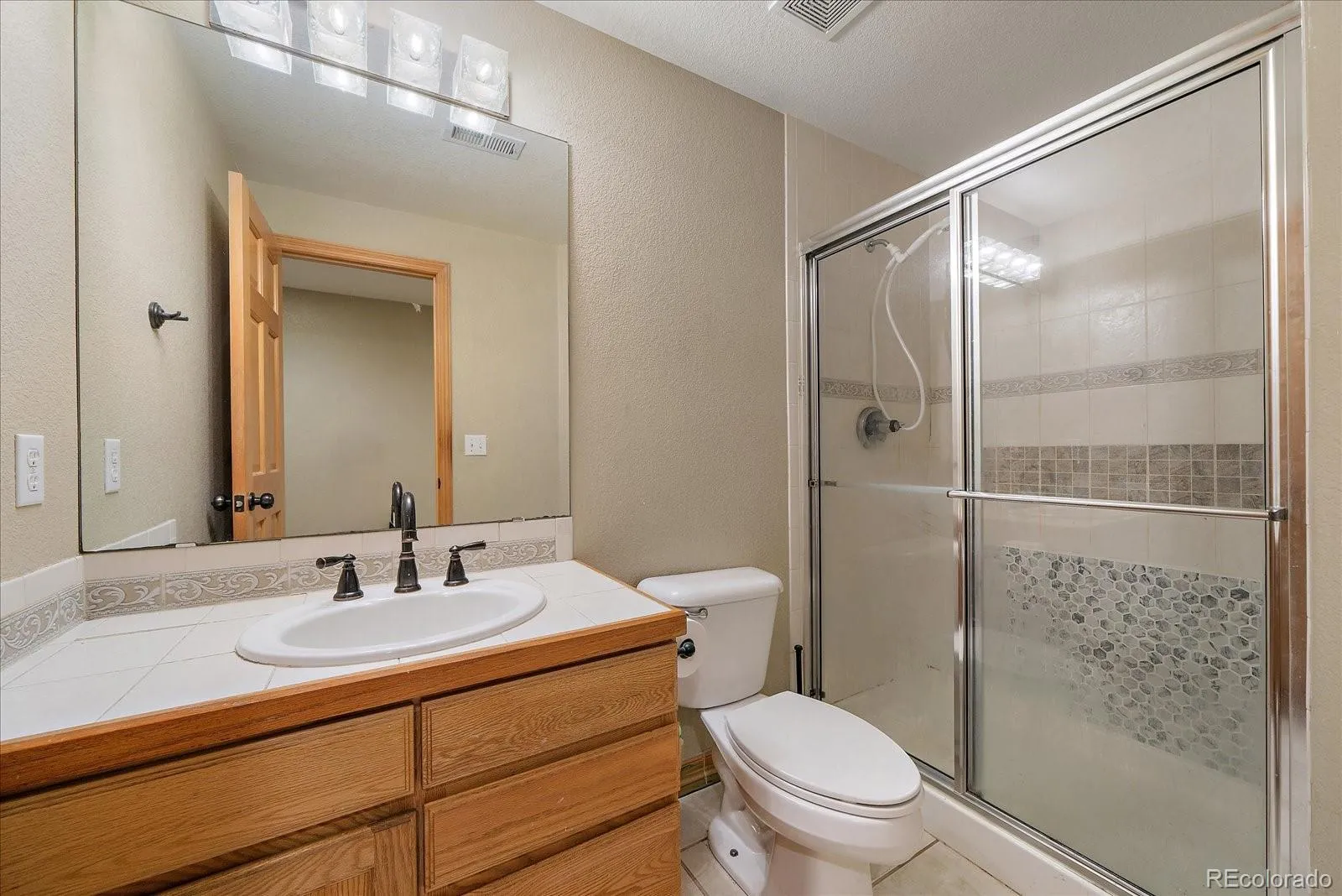 Frederick, Colorado 80504, United States, 6 Bedrooms Bedrooms, ,4 BathroomsBathrooms,Residential,Active,193905