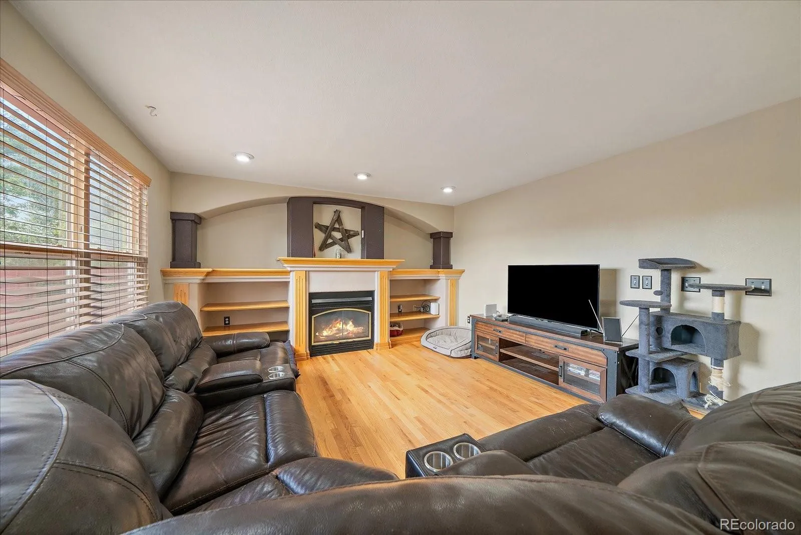 Frederick, Colorado 80504, United States, 6 Bedrooms Bedrooms, ,4 BathroomsBathrooms,Residential,Active,193905