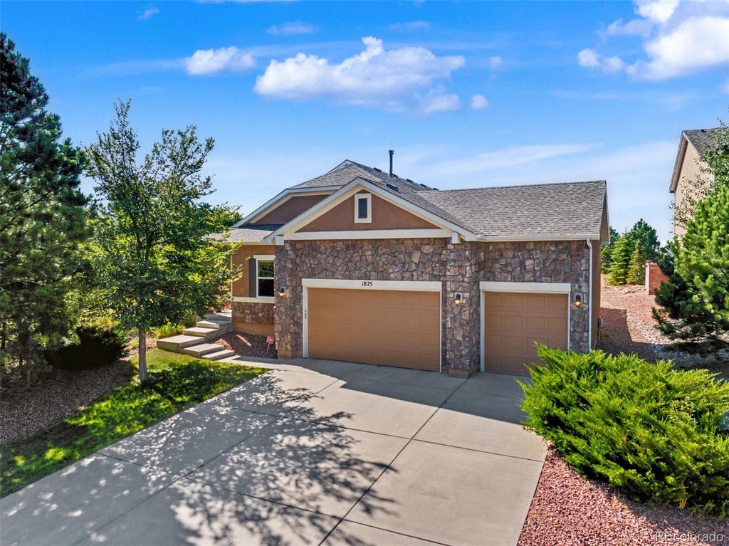 Photo of 1825 Lantern Tree Grove, Monument, CO 80132 (MLS # 7036750)