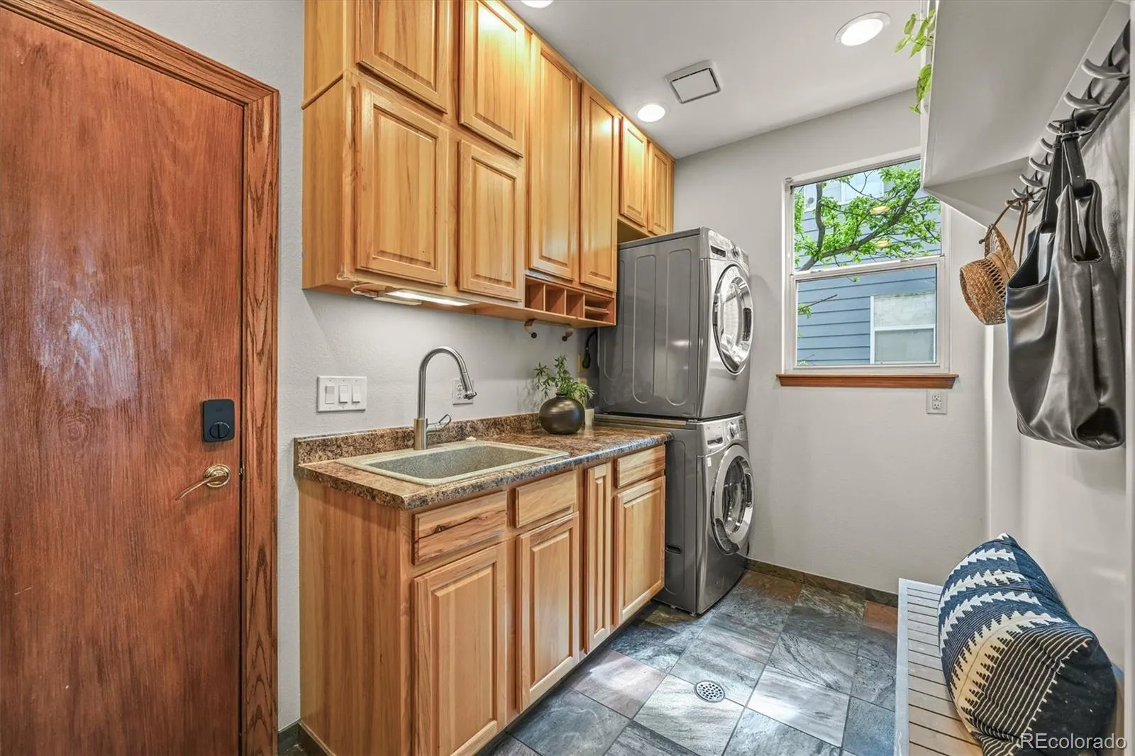 Broomfield, Colorado 80020, United States, 3 Bedrooms Bedrooms, ,3 BathroomsBathrooms,Residential,Active,146200