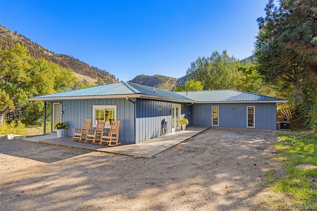 Photo of 38 Jasper Lake Road, Loveland, CO 80537 (MLS # 6687155)