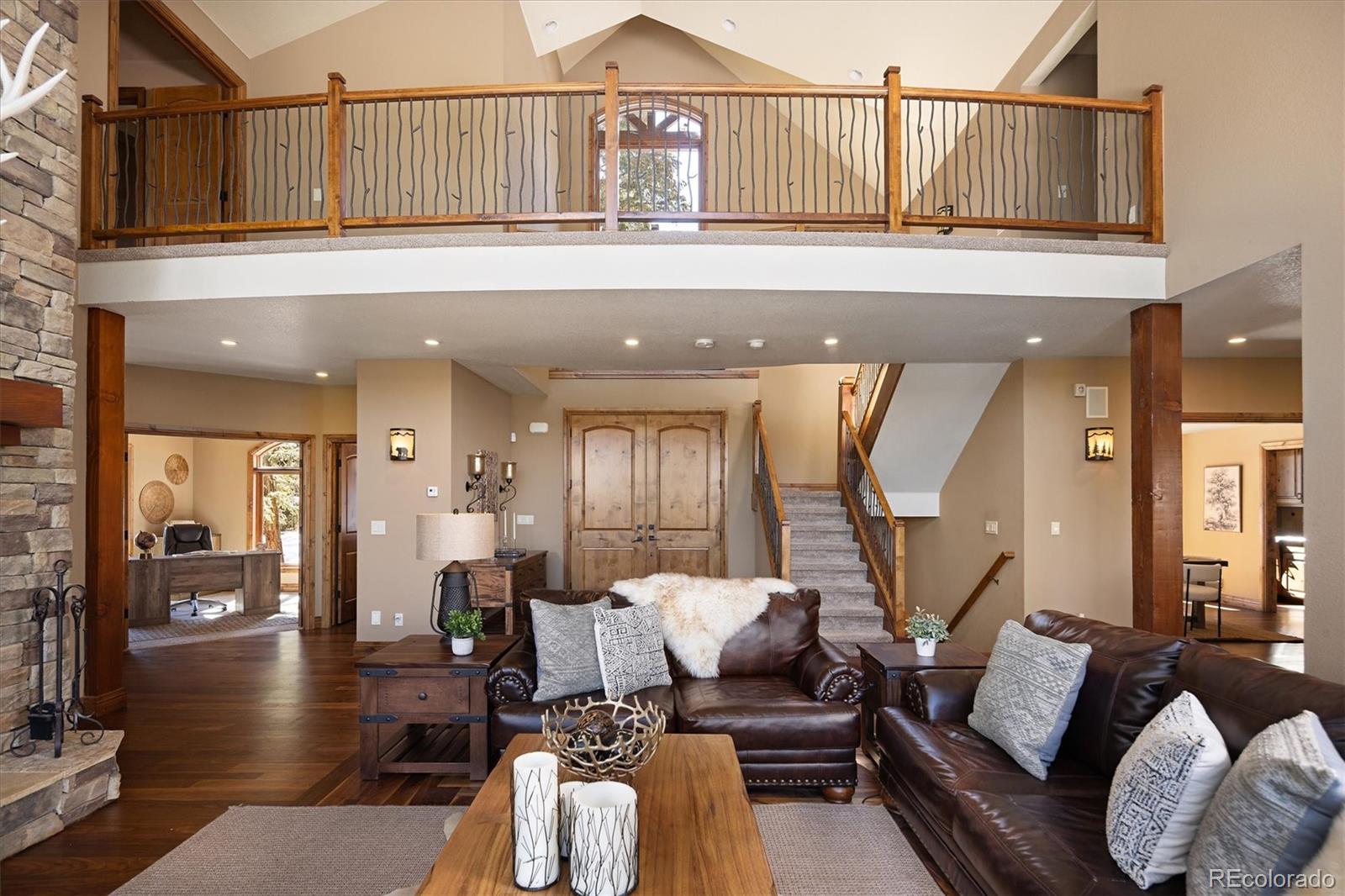 7837 S Settlers Drive