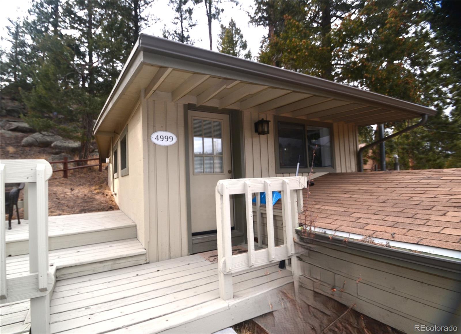 4997 Camel Heights Road