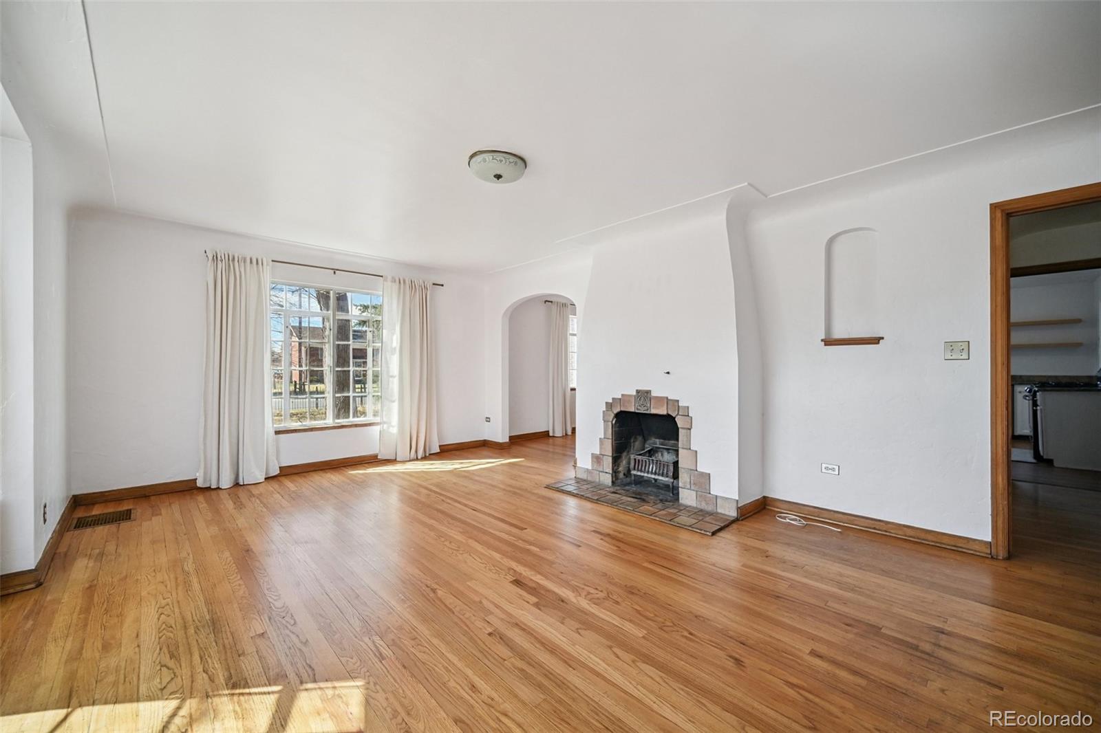 3445 W Louisiana Avenue