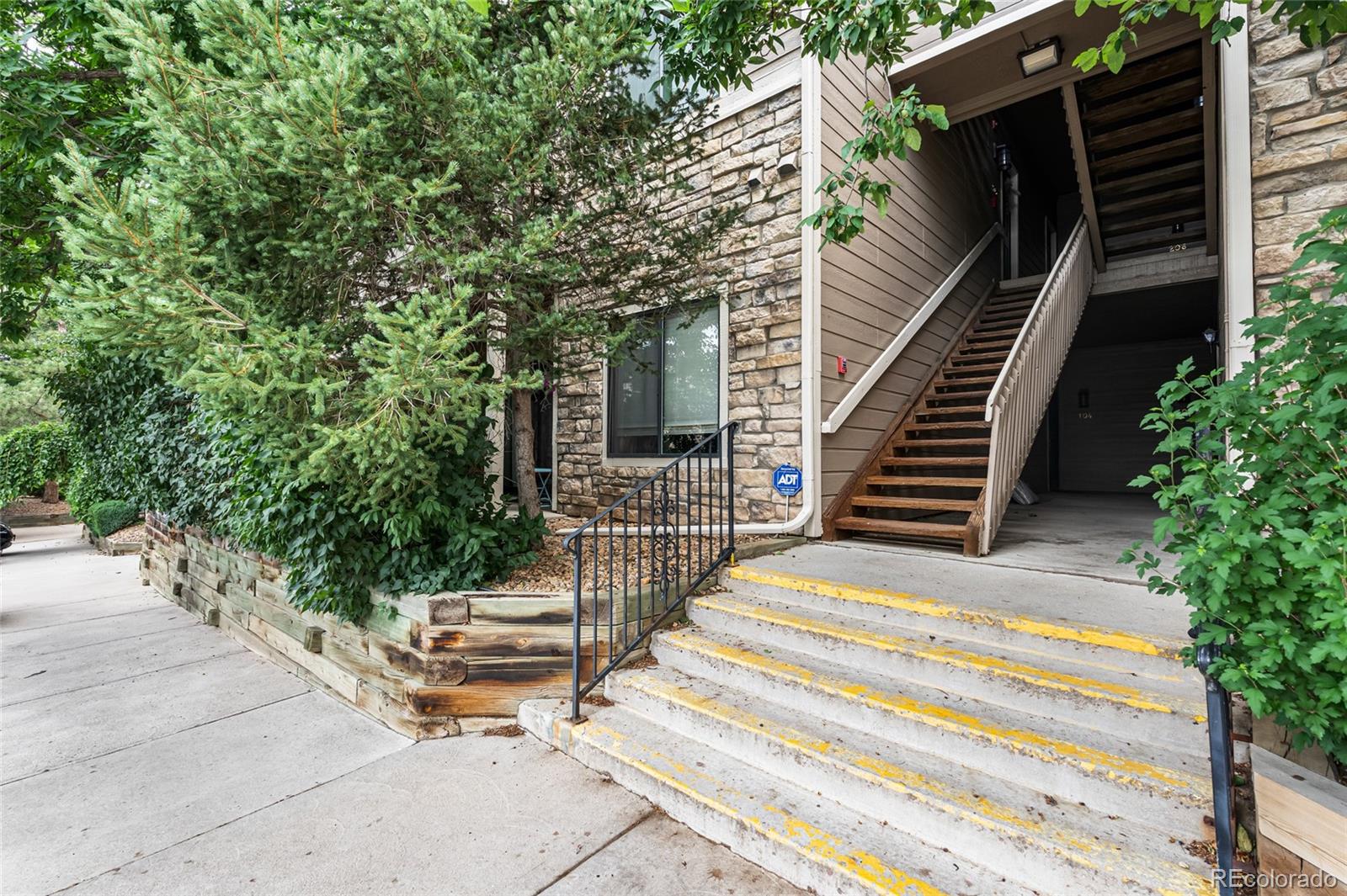 7474 S Alkire Street 203