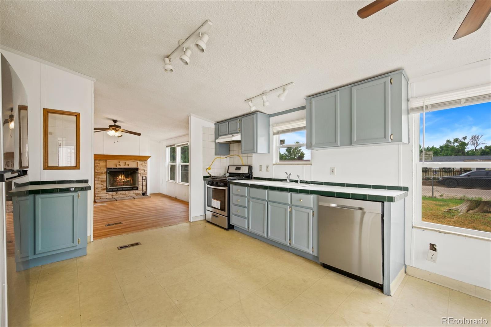 4813 Hot Springs Drive