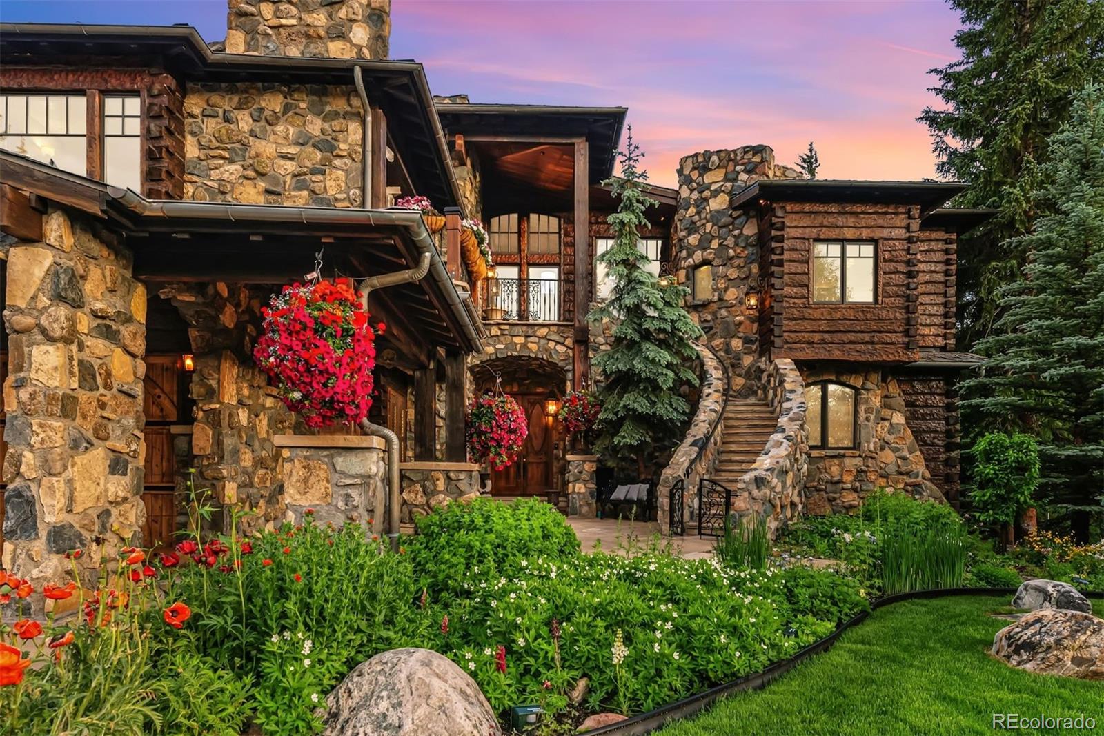 165 River Park Drive