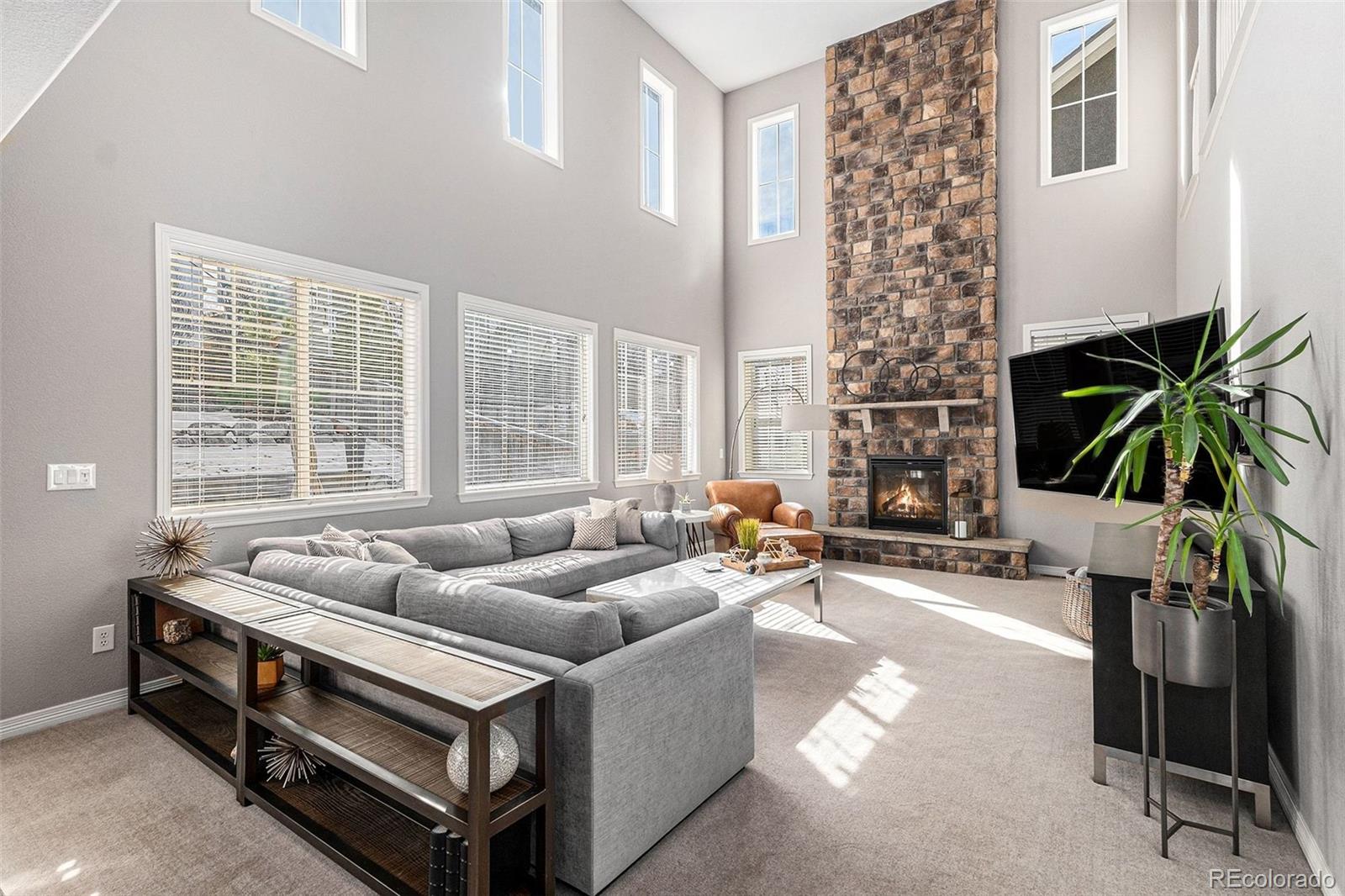 10869 Valleybrook Circle