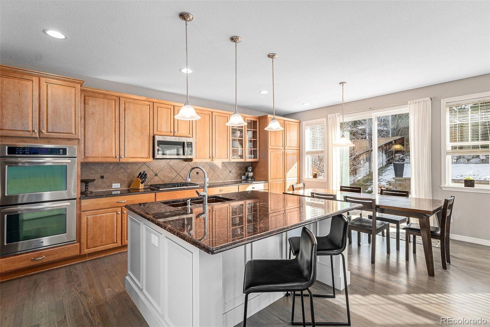 10869 Valleybrook Circle