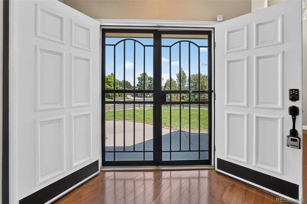 Photo of 6638 W Hamilton Drive, Lakewood, CO 80227 (MLS # 4544621)